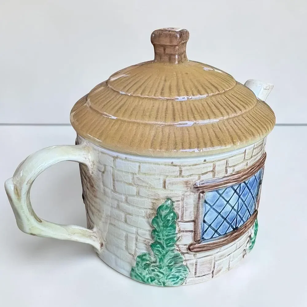 Sylvac Cottage Teapot Staffordshire England Novelty Cottageware Vintage w/ Lid
